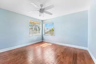 1212 Columbine Pl, Wellington, FL 33414 - Photo 23