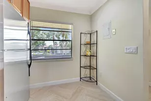 21209 Lago Circle Circle, Boca Raton, FL 33433 - Photo 9