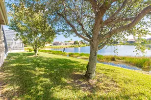 468 NW Blue Lake Dr, Port Saint Lucie, FL 34986 - Photo 21