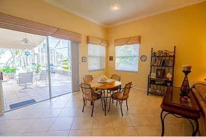 468 NW Blue Lake Drive, Port Saint Lucie, FL 34986 - Photo 7