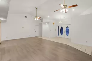 10340 SE Jupiter Narrows Dr, Hobe Sound, FL 33455 - Photo 7