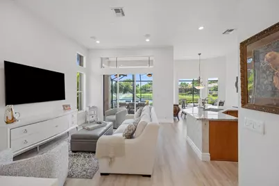 10870 Royal Devon Way, Lake Worth, FL 33449 - Photo 15