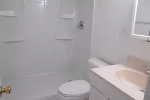 154 Lake Meryl Dr, West Palm Beach, FL 33411 - Photo 11