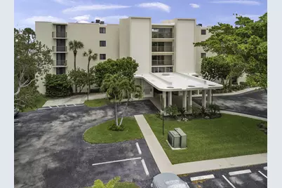 1202 S Lake Drive #105, Lantana, FL 33462 - Photo 3