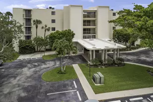 1202 S Lake Dr, Lantana, FL 33462 - Photo 3