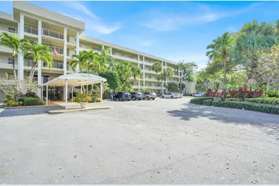804 Cypress Boulevard #301, Pompano Beach, FL 33069 - Photo 1