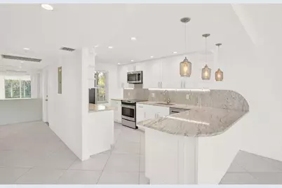 804 Cypress Boulevard #301, Pompano Beach, FL 33069 - Photo 9