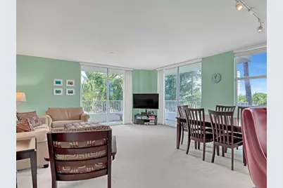 700 E Boynton Beach Boulevard #312, Boynton Beach, FL 33435 - Photo 11