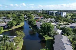 6864 Willow Wood Dr, Boca Raton, FL 33434 - Photo 5