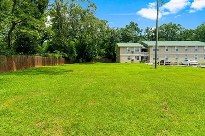 872 Deer Wood Lane, Chipley, FL  - Photo 9