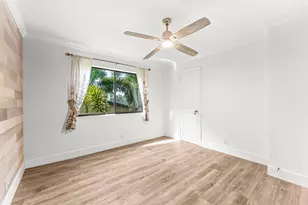 1075 Raintree Ln, Palm Beach Gardens, FL 33410 - Photo 23