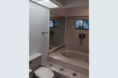 1075 Raintree Lane, Palm Beach Gardens, FL 33410 - Photo 13