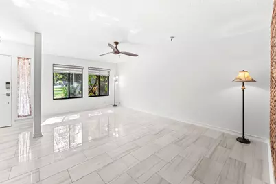 1075 Raintree Lane, Palm Beach Gardens, FL 33410 - Photo 41