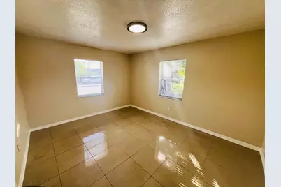 3029 Martin Avenue #3029, Greenacres, FL 33463 - Photo 9