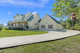 405 SE Salerno Rd, Stuart, FL 34997 - Photo 3