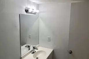 600 SW 2nd Ave, Boca Raton, FL 33432 - Photo 17