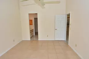 2544 SE Tropical East Circle E, Port Saint Lucie, FL 34952 - Photo 17