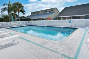 2544 SE Tropical East Circle E, Port Saint Lucie, FL 34952 - Photo 37