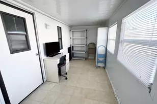 210 Cardinal Dr, Briny Breezes, FL 33435 - Photo 13