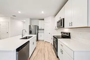 5449 Hampton Park Cir, Vero Beach, FL 32966 - Photo 9