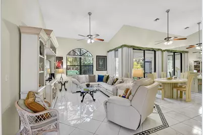 7147 Le Chalet Boulevard, Boynton Beach, FL 33472 - Photo 7
