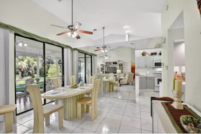 7147 Le Chalet Boulevard, Boynton Beach, FL 33472 - Photo 11