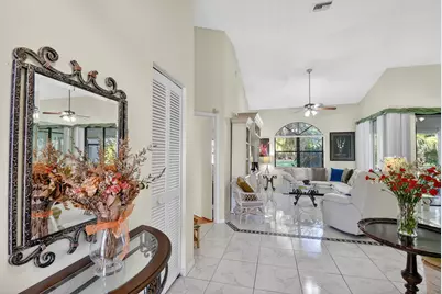 7147 Le Chalet Boulevard, Boynton Beach, FL 33472 - Photo 5