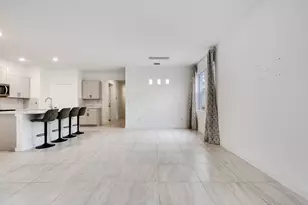 2444 Timber Forest Dr, West Palm Beach, FL 33415 - Photo 5