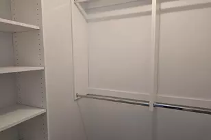 411 Sandtree Dr, West Palm Beach, FL 33403 - Photo 11