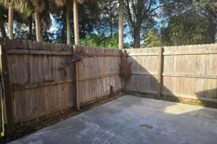 411 Sandtree Dr, West Palm Beach, FL 33403 - Photo 15