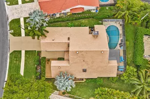 20104 Back 9 Dr, Boca Raton, FL 33498 - Photo 5