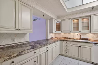 11390 Twelve Oaks Way #420, North Palm Beach, FL 33408 - Photo 9