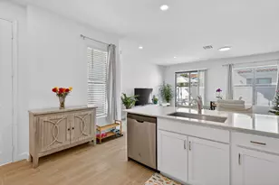 1011 Willow Pl, Riviera Beach, FL 33410 - Photo 13