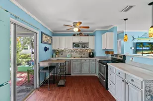 481 Warren St, Sebastian, FL 32958 - Photo 3