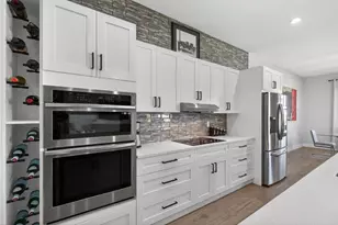 8249 SE Dharlys St, Hobe Sound, FL 33455 - Photo 21