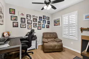 9400 SW Libertas Wy, Port Saint Lucie, FL 34987 - Photo 23