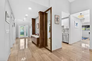 6827 Parisian Way, Lake Worth, FL 33467 - Photo 9