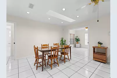 992 Seneca Avenue, Sebastian, FL 32958 - Photo 9