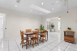 992 Seneca Ave, Sebastian, FL 32958 - Photo 9