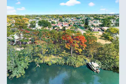 111 Camino Del Rio, Port Saint Lucie, FL 34952 - Photo 3