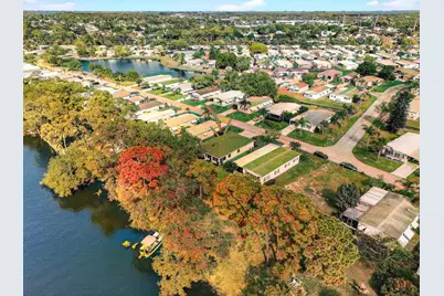 111 Camino Del Rio, Port Saint Lucie, FL 34952 - Photo 35