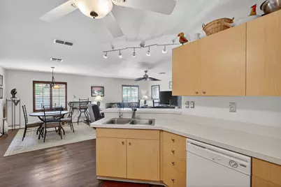 111 Camino Del Rio, Port Saint Lucie, FL 34952 - Photo 9