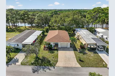 111 Camino Del Rio, Port Saint Lucie, FL 34952 - Photo 37