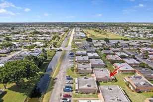 323 Seville N, Delray Beach, FL 33446 - Photo 21