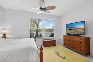 1245 Owl Pointe Cir, West Palm Beach, FL 33409 - Photo 17