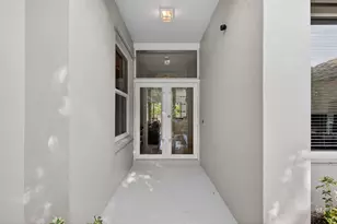 1245 Owl Pointe Cir, West Palm Beach, FL 33409 - Photo 3