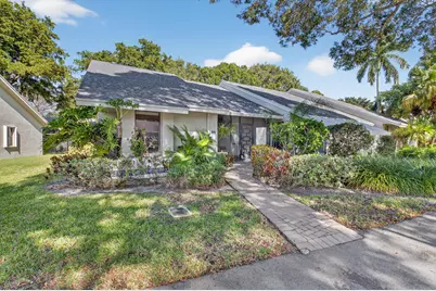 10911 Lake Front Place, Boca Raton, FL 33498 - Photo 27