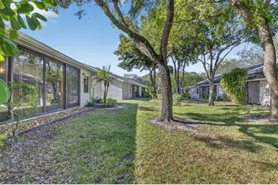 10911 Lake Front Place, Boca Raton, FL 33498 - Photo 33