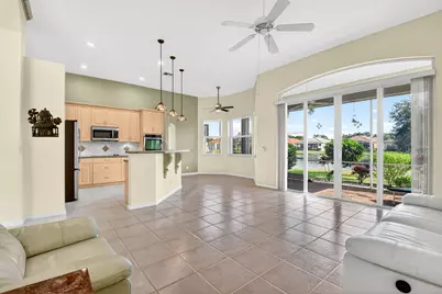 7204 Demedici Circle, Delray Beach, FL 33446 - Photo 11