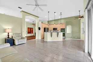 7204 Demedici Cir, Delray Beach, FL 33446 - Photo 11